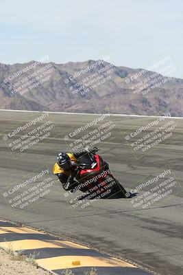 media/May-10-2025-Race Pace (Sat) [[db32fef2da]]/Vested/4-Bowl Set 2 (910am)/